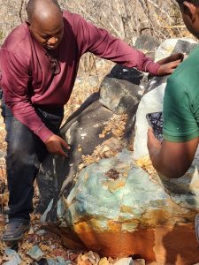 Kazi Kuboma - company activities and machinery